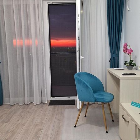 Peace House Apartment Oradea Ngoại thất bức ảnh