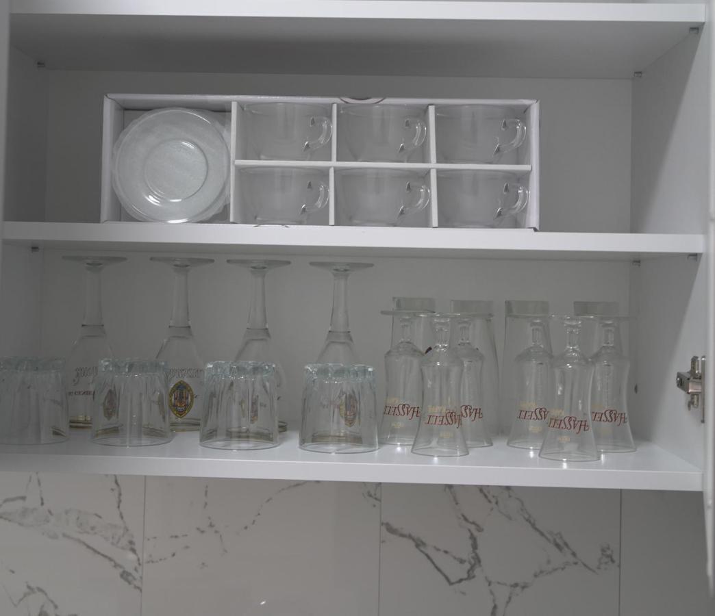 Peace House Apartment Oradea Ngoại thất bức ảnh