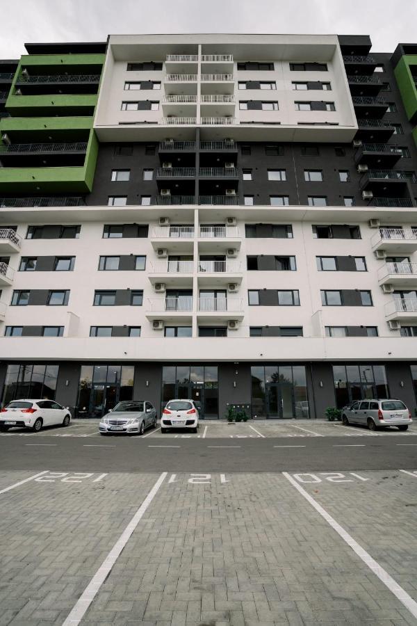 Peace House Apartment Oradea Ngoại thất bức ảnh