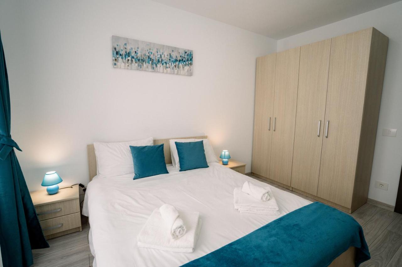 Peace House Apartment Oradea Ngoại thất bức ảnh