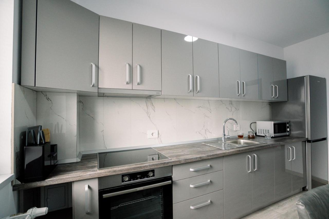 Peace House Apartment Oradea Ngoại thất bức ảnh
