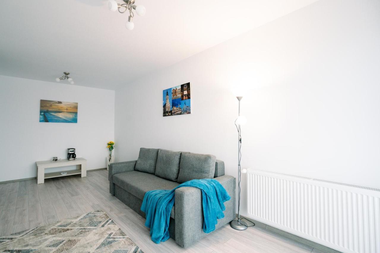 Peace House Apartment Oradea Ngoại thất bức ảnh